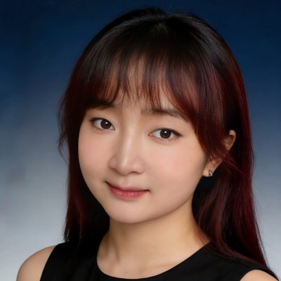 Headshot photo of EPS undergraduate major Evelyn Li.